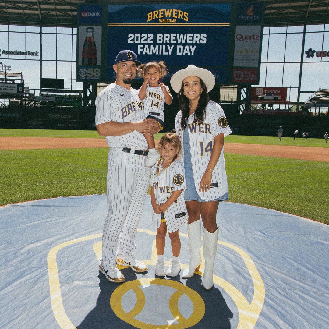 Jace Peterson with wife Brianna and daughters at brewers