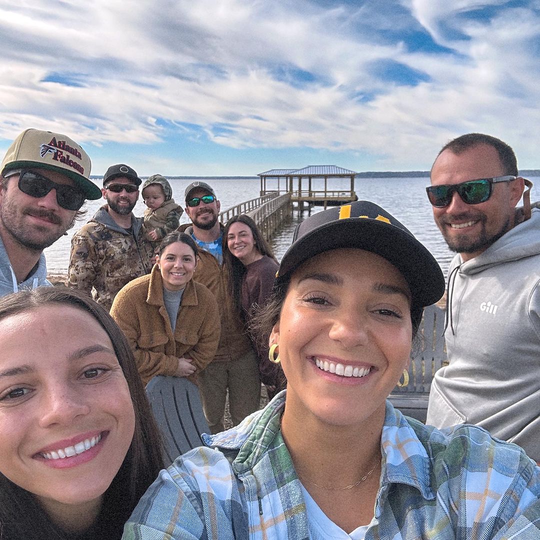 Jace Peterson with wife and friends traveling to Sabina river mexico